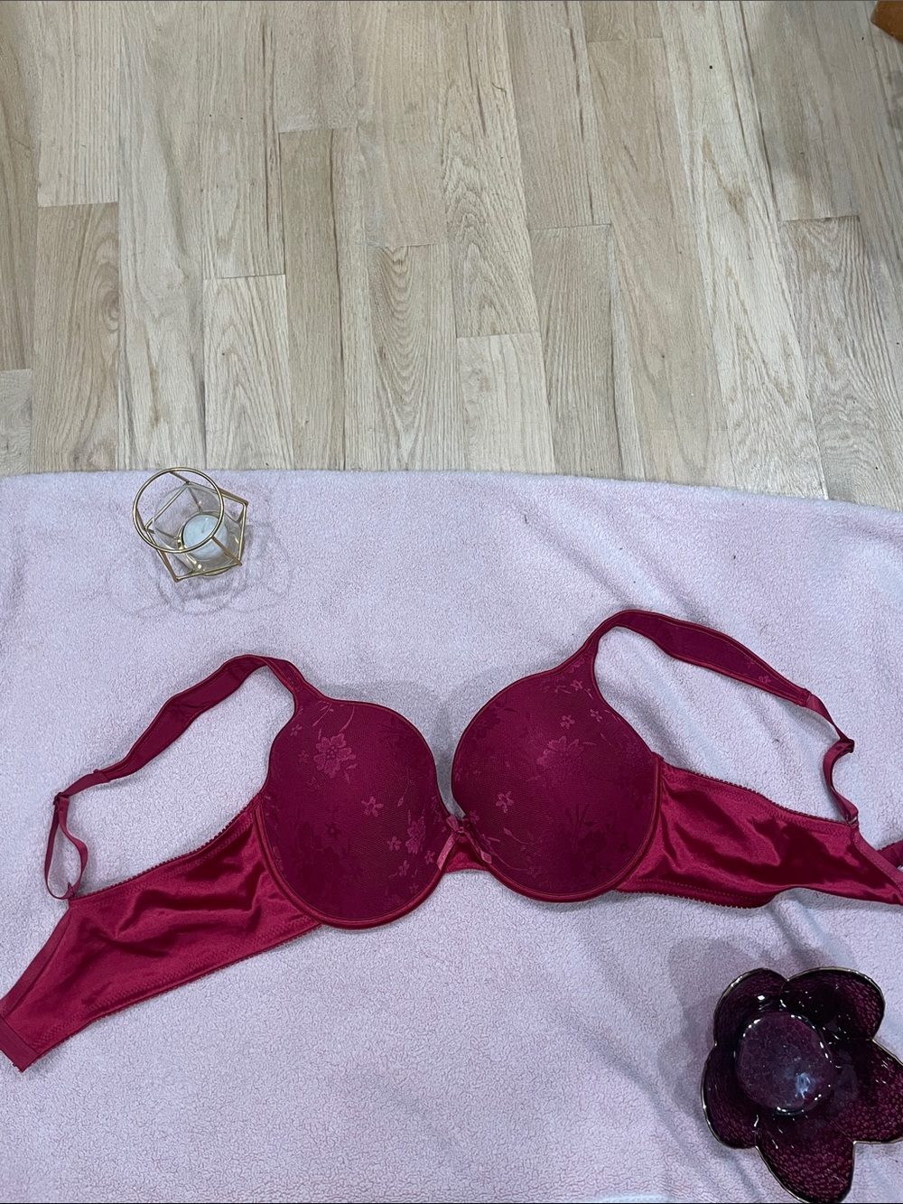 Delta Burke Red Floral Underwire Bra 42D